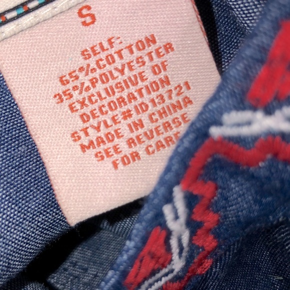 Flying Tomato small chambray embroidered dress - Picture 5 of 7